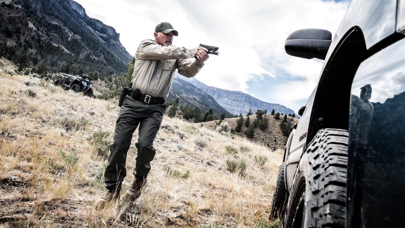 手槍瞄準技巧訓練